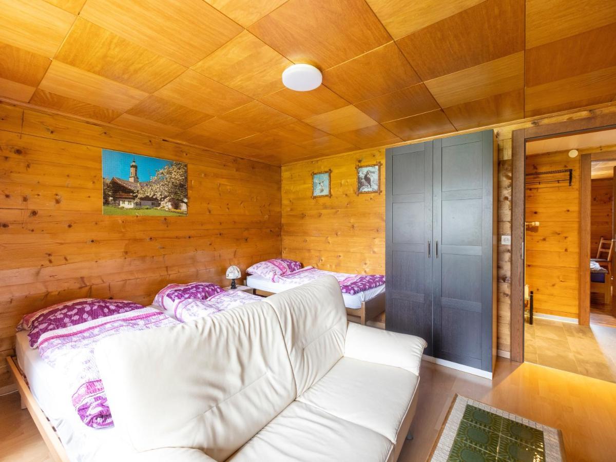 萨斯格伦德Haus Weideli, Dammstrasse 7别墅 外观 照片